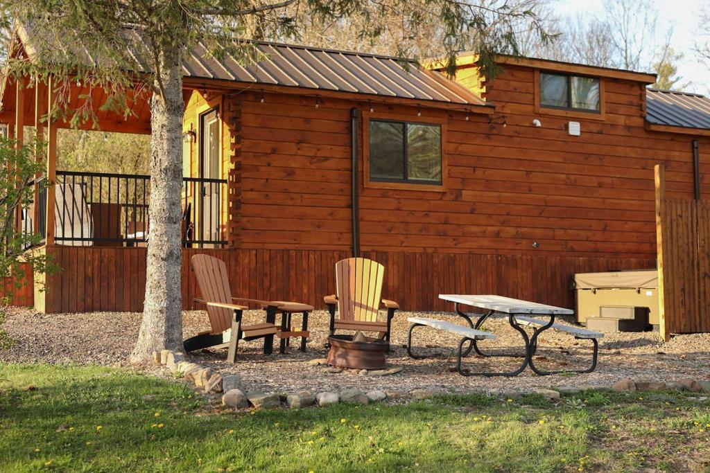 Route 6 Campground Gaines Værelse billede